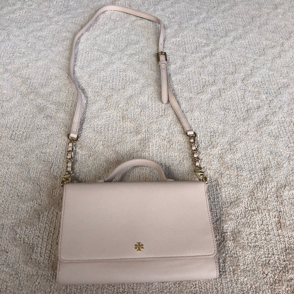 Tory Burch Handbags - Tory Burch Robinson Chain Wallet